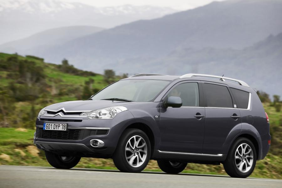  Citroen C-Crosser 2008 года  (фото 8 из 144)